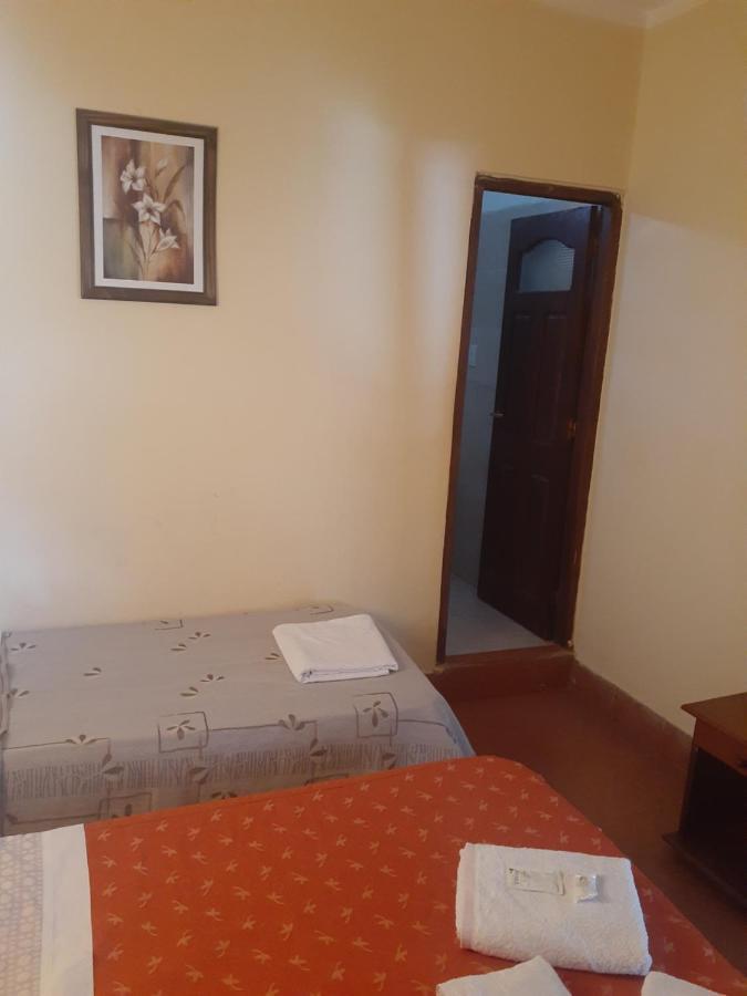 Hostal Candelaria Cafayate Extérieur photo