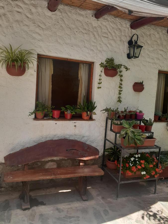 Hostal Candelaria Cafayate Extérieur photo